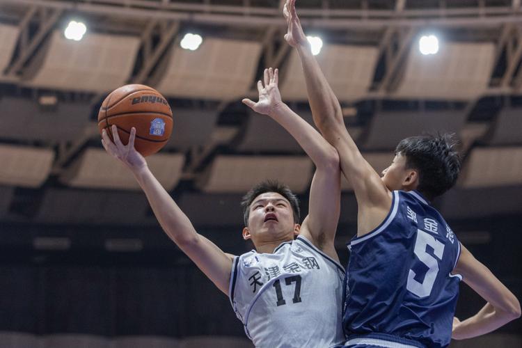 一家人终于 一家人终于