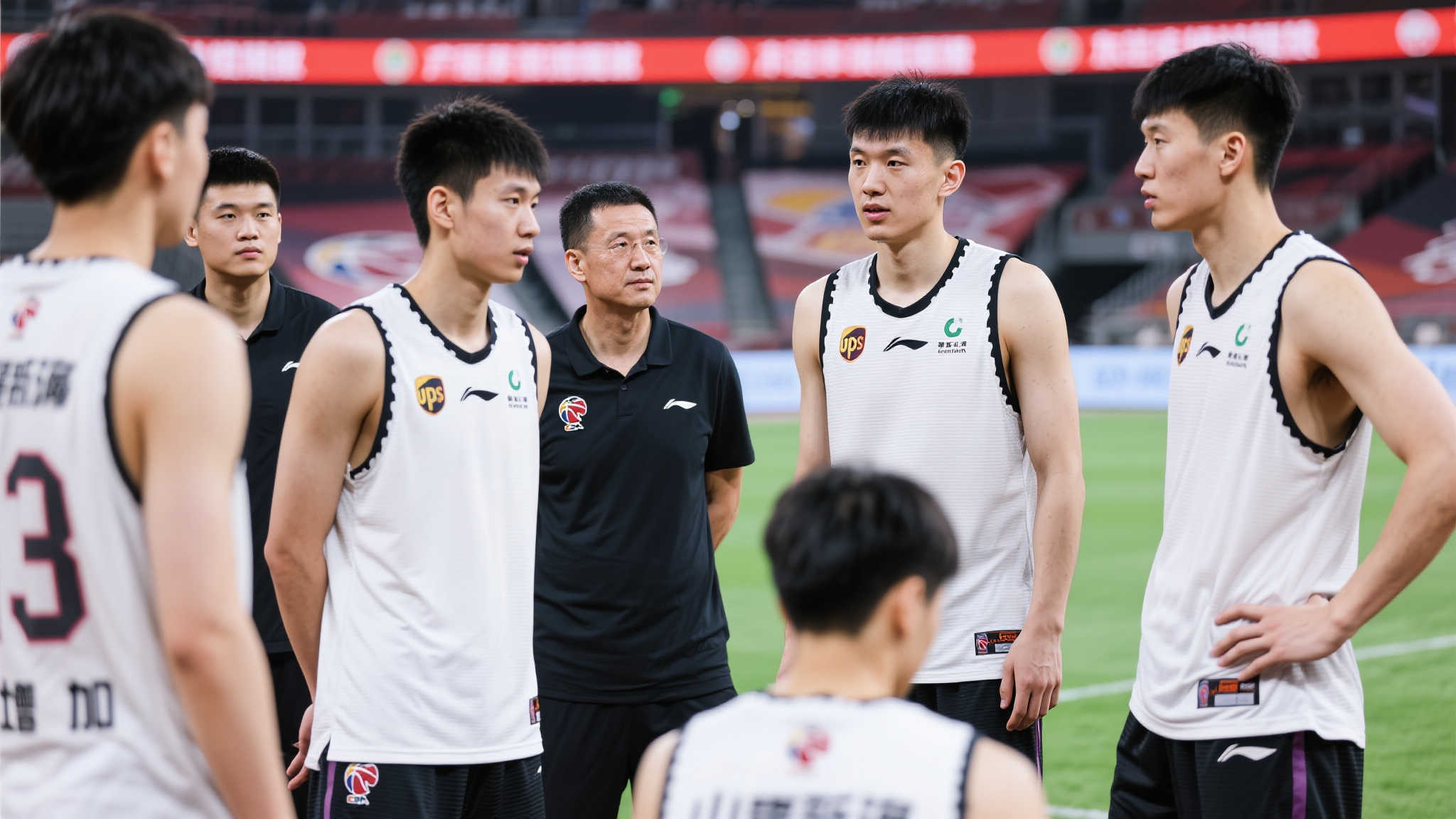 的態度似乎 的態度似乎